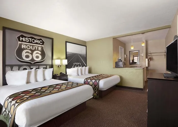 Super 8 By Wyndham Nau/downtown Conference Center Motel Flagstaff