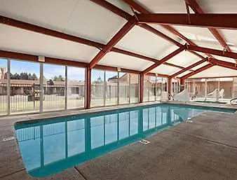 Super 8 By Wyndham Nau/downtown Conference Center Motel Flagstaff