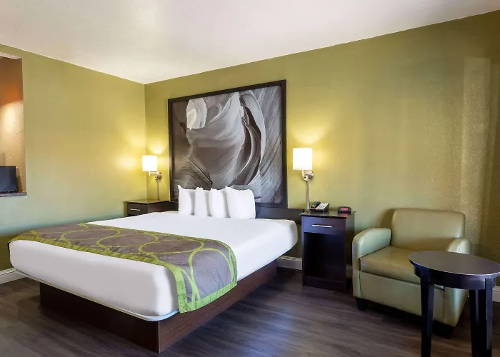 Motel Super 8 By Wyndham Nau/downtown Conference Center Flagstaff
