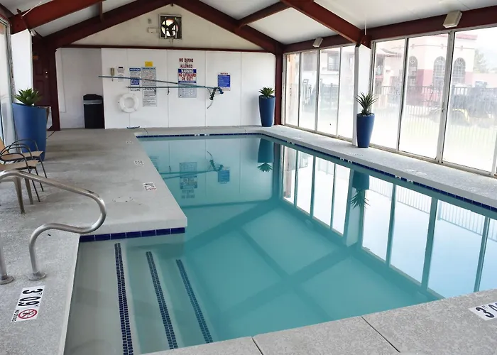 Motel Super 8 By Wyndham Nau/downtown Conference Center Flagstaff
